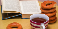 Books & Bagels